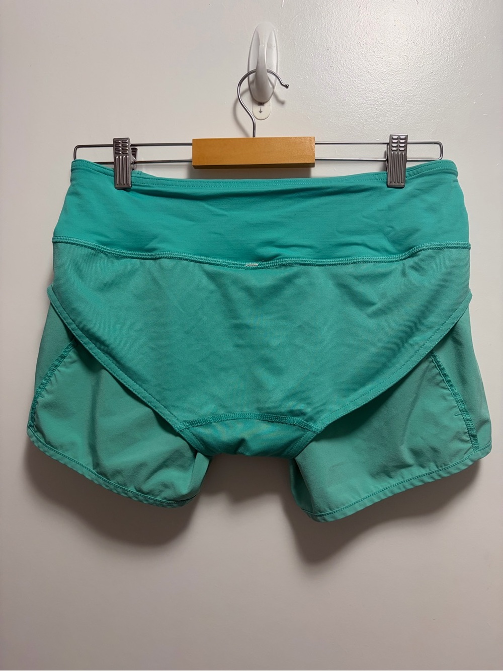Lululemon Speed Short Bali Breeze Size 6 - Picture 7 of 7
